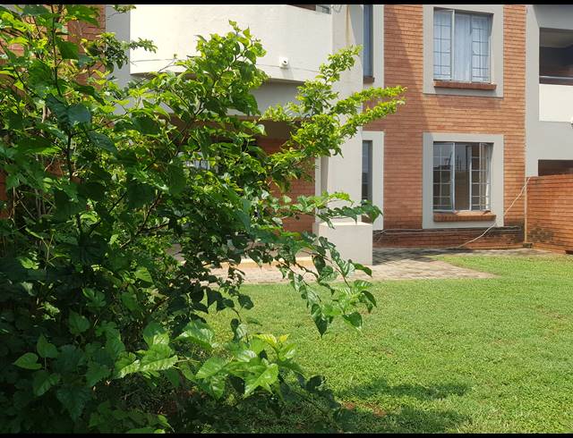2 BEDROOM APARTMENT TO LET IN DIE HOEWES